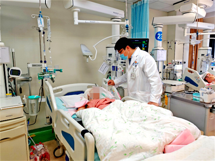 全力以赴！北京天坛医院成功救治巨大脑肿瘤孕妇